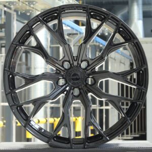 Concaver CVR1 21x11,5 Platinum Black