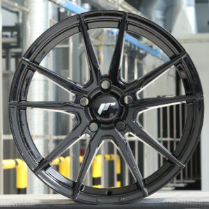 JR Wheels JR21 18x8,5 Gloss Black