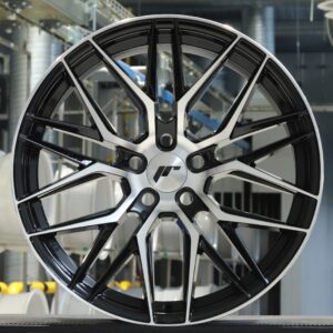 JR Wheels JR28 19x10,5 Gloss Black Machined Face