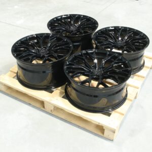 Set of CVR1 20x9 ET35 + 20x10 ET40 5x114,3 Gloss Black