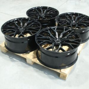 Set of CVR1 23x10,5 ET15 5x112 Double Tinted Black