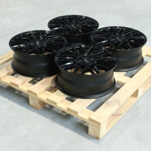 Set of JR28 17x7 ET20 4x108 Gloss Black