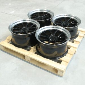 Set of JR39 19x9,5 ET22 5x120 Gloss Black w/ Machined Lip