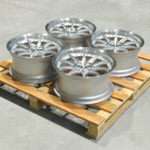 Set of JR41 18x8,5 ET15-35 BLANK Silver Machined Face