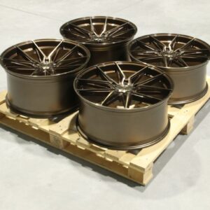 Set of JR44 21x9,5 ET25 + 21x10,5 ET28 5x112 Platinum Bronze