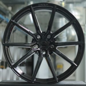 Concaver CVR4 22x11 Platinum Black