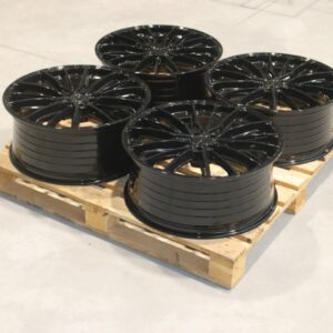 Set of CVR7 22x9 ET40 5x112 Gloss Black