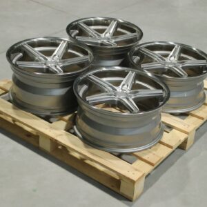 Set of CVR9 19x8,5 ET30 + 19x9,5 ET33 5x112 Brushed Titanium