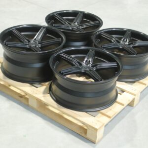 Set of CVR9 20x9 ET30 + 20x10 ET35 5x112 Matt Black