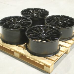 Set of JR46 20x9 ET25 + 20x10 ET20 5x112 Gloss Black